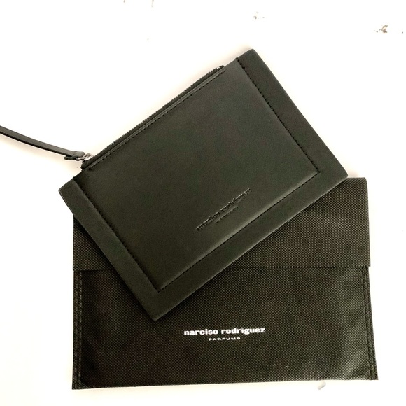 Narciso Rodriguez Parfums Black Faux Leather Flat Cosmetic Pouch Wallet - Picture 5 of 8